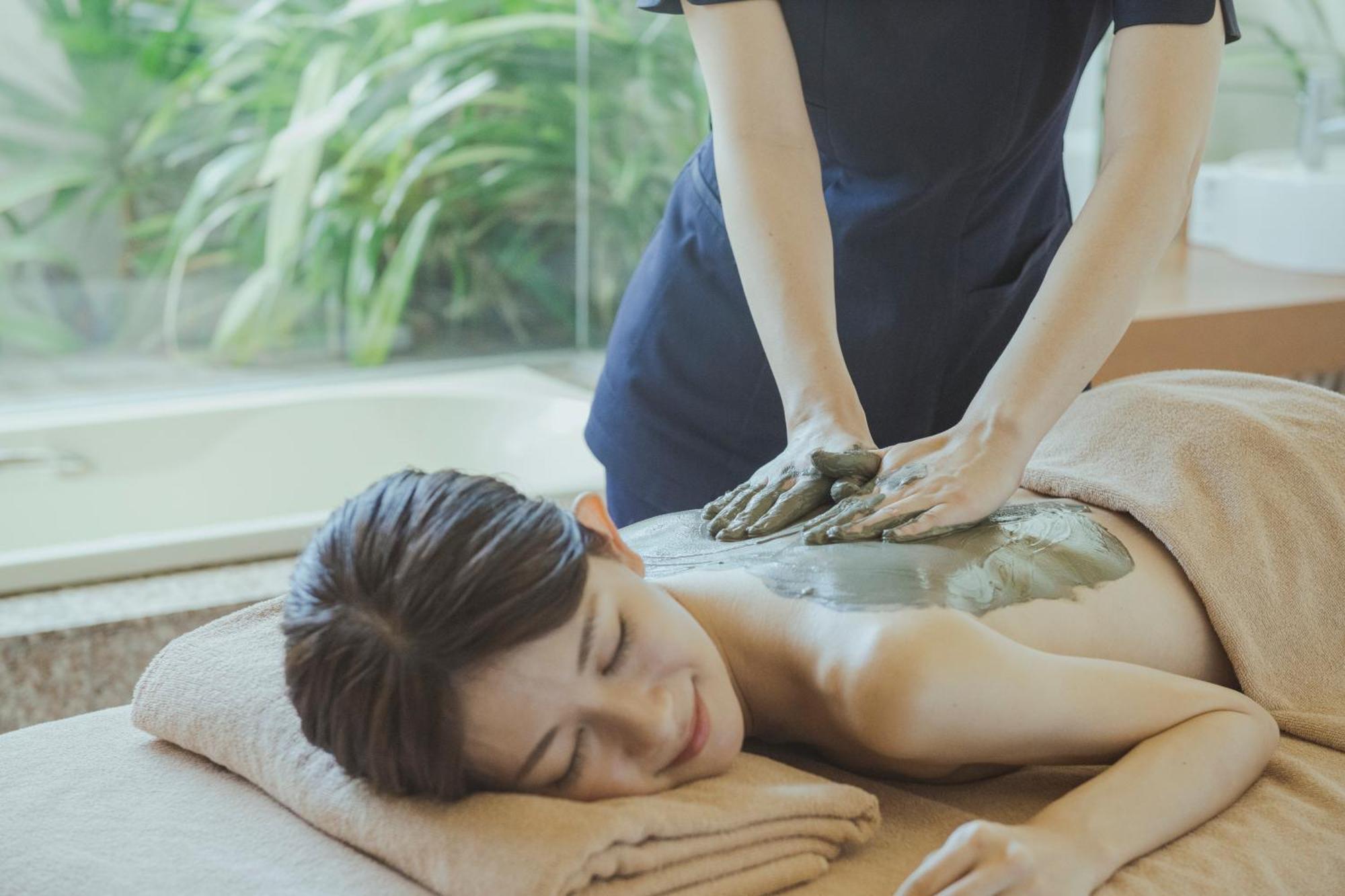 Em Wellness Kurashinohakko Lifestyle Resort Okinawa Dış mekan fotoğraf